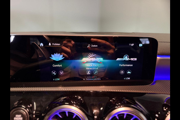 Mercedes-Benz A-Klasse AMG 45S 4 Matic+ MEMORY-KUIPSTOELEN-PANORAMA-BURMESTER-ZEER COMPLEET