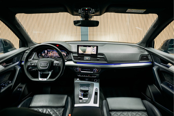 Audi Q5 55 TFSI e quattro Competition Goed uitgevoerde Q5 RS interieur, Daytona grey