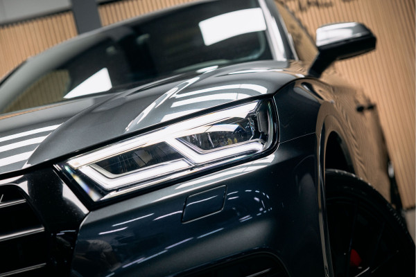 Audi Q5 55 TFSI e quattro Competition Goed uitgevoerde Q5 RS interieur, Daytona grey