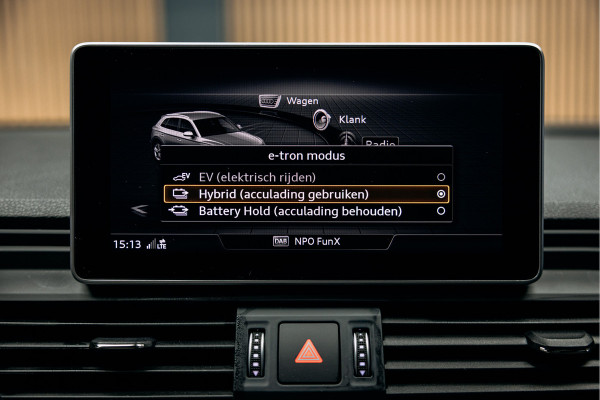 Audi Q5 55 TFSI e quattro Competition Goed uitgevoerde Q5 RS interieur, Daytona grey
