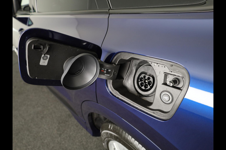 Audi Q5 S edition e-hybrid 220 kW / 299 PK SUV 7 versn. S-