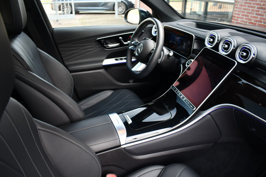 Mercedes-Benz GLC 400e 4M AMG Pano Luchtv Distr Burm HUD 360