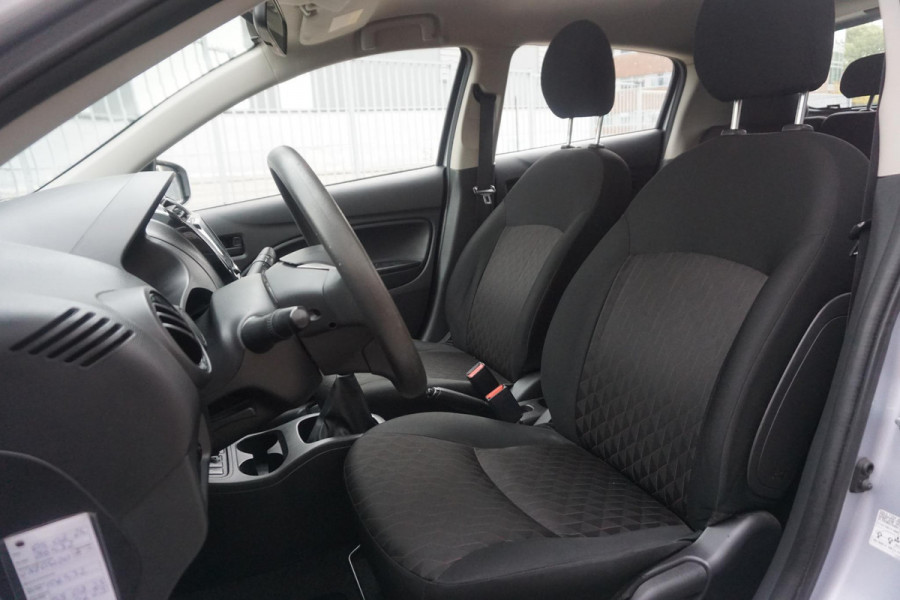 Mitsubishi Space Star 1.2 Cool+/AppleCarPlay Navigatie/Airco/Nette Auto Rijklaarprijs!