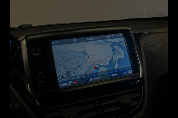 Peugeot 2008 1.2 PureTech Allure (CARPLAY,NAVI,LED,CRUISE,CLIMATE,SPORTSTOELEN,GETINT,BLUETOOTH,NETTESTAAT)