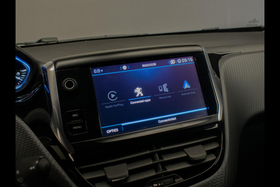 Peugeot 2008 1.2 PureTech Allure (CARPLAY,NAVI,LED,CRUISE,CLIMATE,SPORTSTOELEN,GETINT,BLUETOOTH,NETTESTAAT)