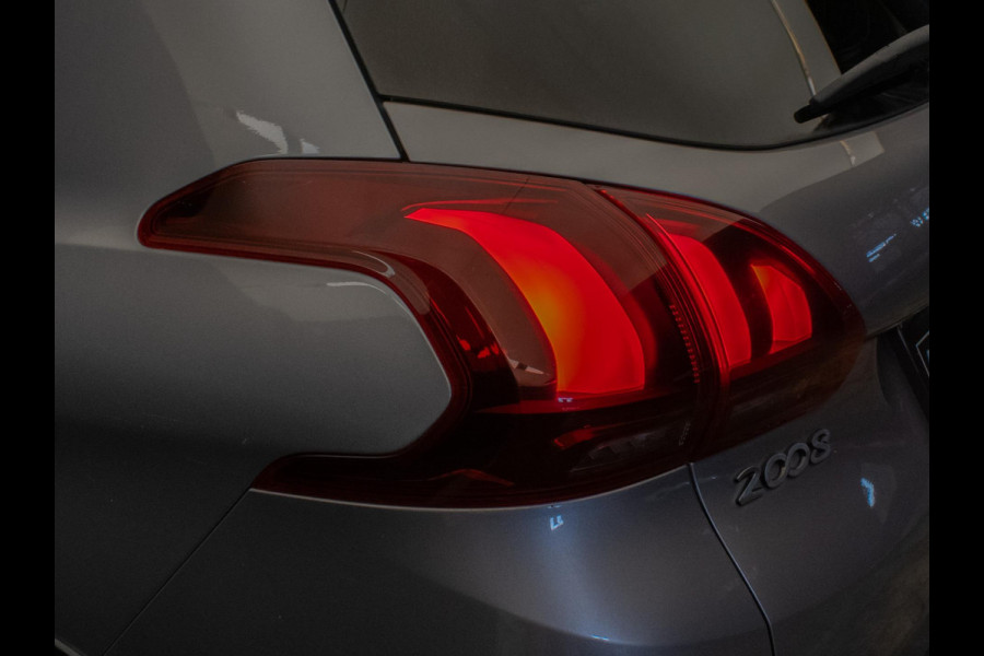 Peugeot 2008 1.2 PureTech Allure (CARPLAY,NAVI,LED,CRUISE,CLIMATE,SPORTSTOELEN,GETINT,BLUETOOTH,NETTESTAAT)