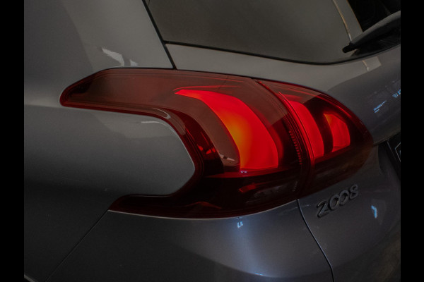 Peugeot 2008 1.2 PureTech Allure (CARPLAY,NAVI,LED,CRUISE,CLIMATE,SPORTSTOELEN,GETINT,BLUETOOTH,NETTESTAAT)