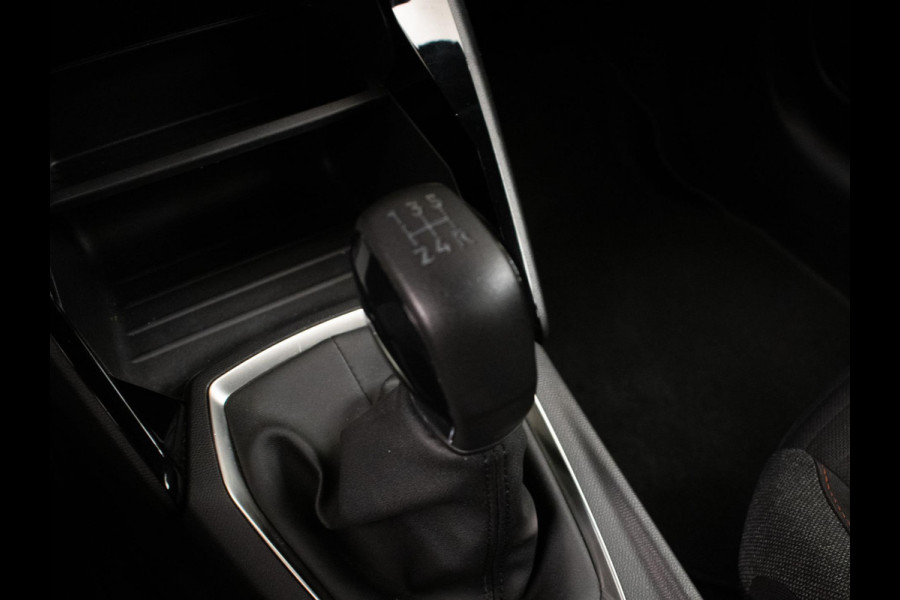 Peugeot 208 1.2 PureTech Blue Lease Active Sport (APPLE CARPLAY,NAVI,CRUISE,CLIMATE,PDC,LED,SPORTSTOELEN,NETTE STAAT)