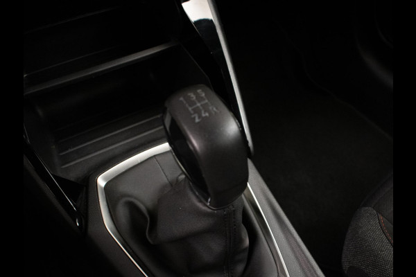 Peugeot 208 1.2 PureTech Blue Lease Active Sport (APPLE CARPLAY,NAVI,CRUISE,CLIMATE,PDC,LED,SPORTSTOELEN,NETTE STAAT)