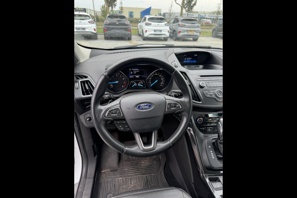 Ford Kuga 1.5 EcoBoost Titanium 182pk | Trekhaak | Winterpack | Panoramadak