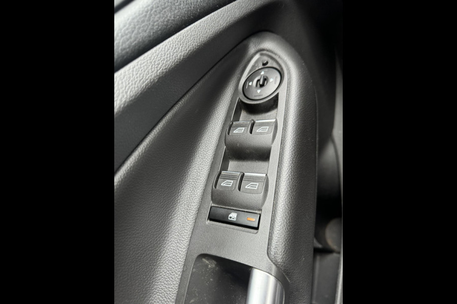 Ford Kuga 1.5 EcoBoost Titanium 182pk | Trekhaak | Winterpack | Panoramadak