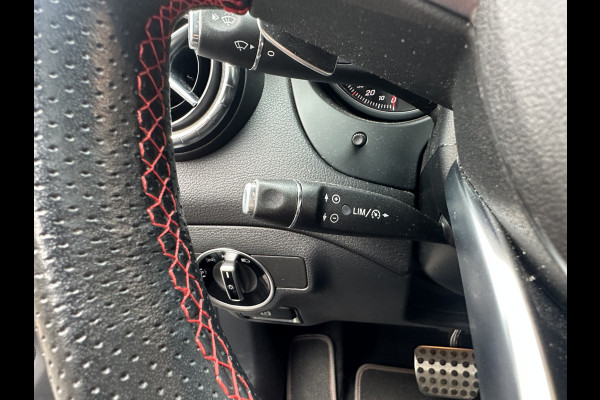 Mercedes-Benz CLA-Klasse Shooting Brake 180 Prestige AMG STYLING / NIGHT-PAKKET / PANO / STOELVERWARMING