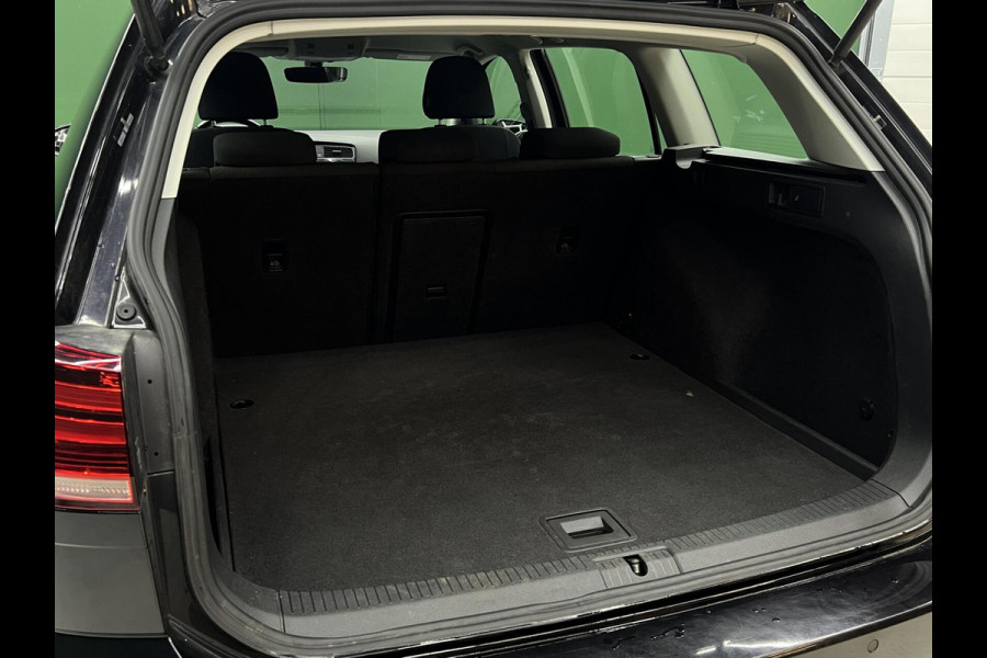 Volkswagen GOLF Variant 1.0 TSI Carplay | Dealer OH | Navi Volkswagen GOLF Variant 1.0 TSI Carplay | Dealer OH | Navi