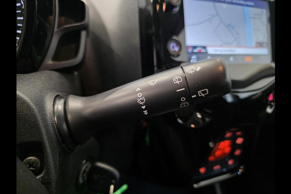 Peugeot 108 1.0 e-VTi Allure Achteruitrij Camera Navi Carplay/Android auto Climate Control Cruise Control DAB+ Automatische Lampen