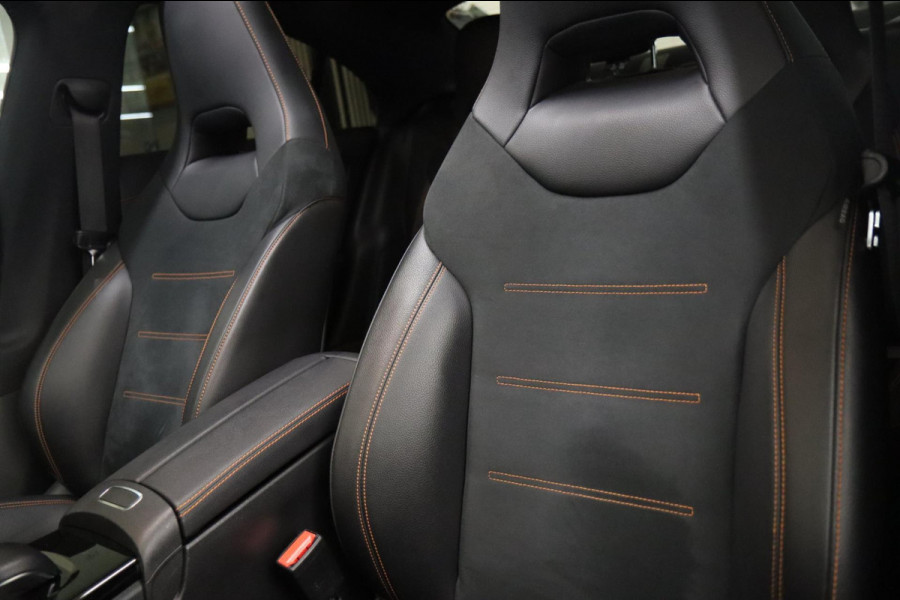 Mercedes-Benz CLA-Klasse 250 ORANGE EDITION PANO/CARPLAY/KEYLESS/CAM/SFEERV/VOL