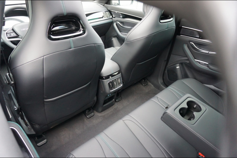 BYD SEAL U 217PK PHEV Boost NIEUW! | ADAPTIVE | WINTERPACK | PANO | LUXE