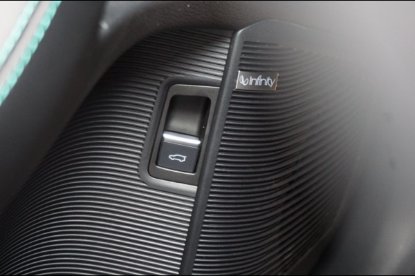 BYD SEAL U 217PK PHEV Boost NIEUW! | ADAPTIVE | WINTERPACK | PANO | LUXE