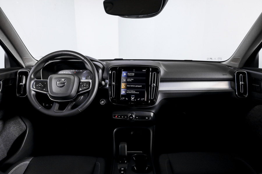 Volvo XC40 1.5 T4 Recharge Inscription Expression | Elek.Trekhaak | Dig.Cockpit | Adapt. Cruise | Haman/Kardon | Stoel-+Stuurverw. | Camera | NAV + App.Connect | Auto.Airco | LM 18" | 2814