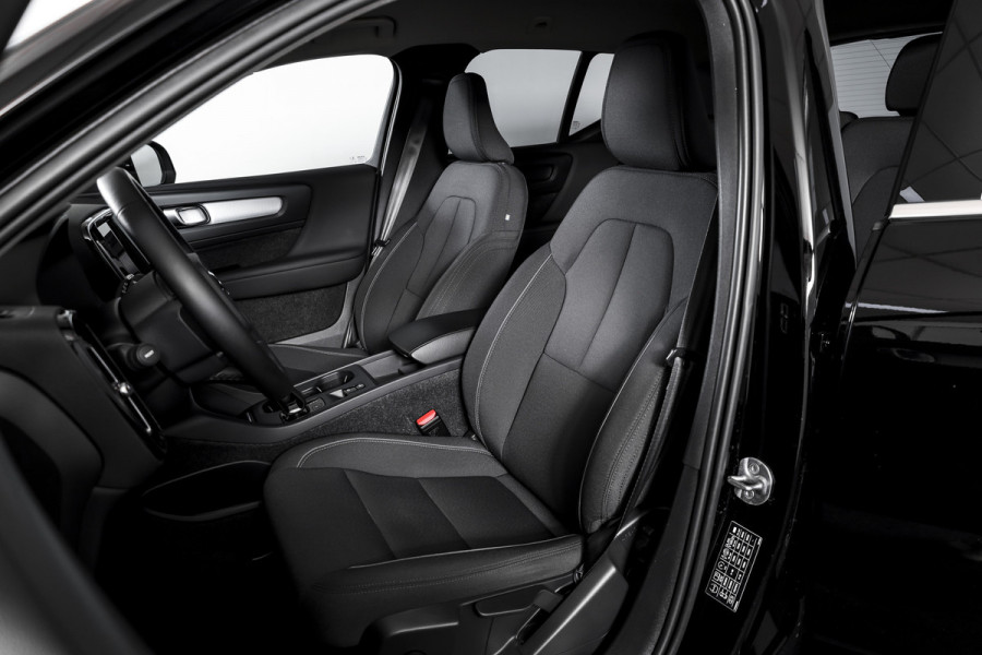 Volvo XC40 1.5 T4 Recharge Inscription Expression | Elek.Trekhaak | Dig.Cockpit | Adapt. Cruise | Haman/Kardon | Stoel-+Stuurverw. | Camera | NAV + App.Connect | Auto.Airco | LM 18" | 2814