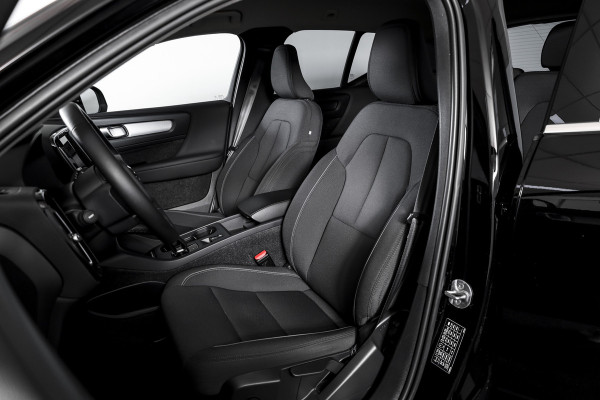 Volvo XC40 1.5 T4 Recharge Inscription Expression | Elek.Trekhaak | Dig.Cockpit | Adapt. Cruise | Haman/Kardon | Stoel-+Stuurverw. | Camera | NAV + App.Connect | Auto.Airco | LM 18" | 2814
