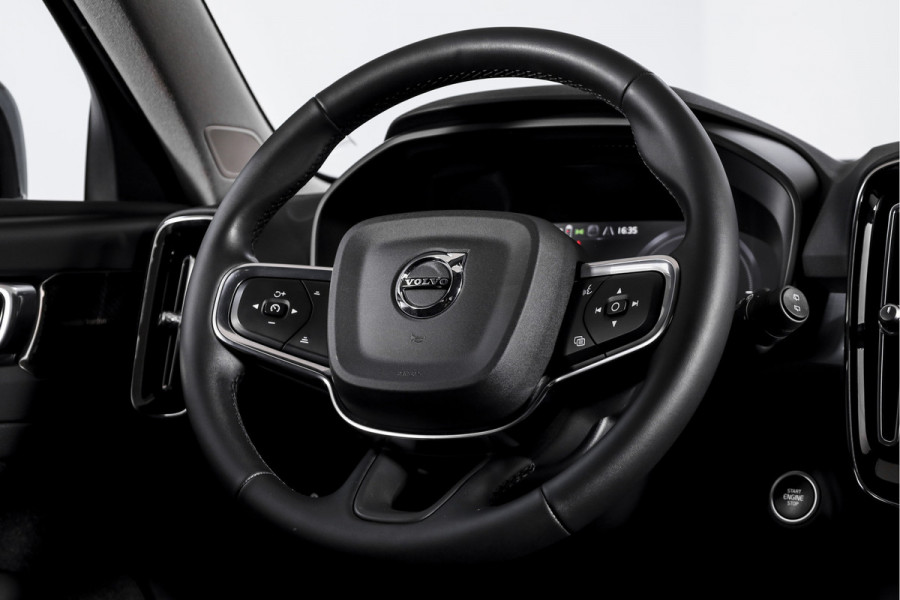 Volvo XC40 1.5 T4 Recharge Inscription Expression | Elek.Trekhaak | Dig.Cockpit | Adapt. Cruise | Haman/Kardon | Stoel-+Stuurverw. | Camera | NAV + App.Connect | Auto.Airco | LM 18" | 2814