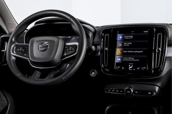 Volvo XC40 1.5 T4 Recharge Inscription Expression | Elek.Trekhaak | Dig.Cockpit | Adapt. Cruise | Haman/Kardon | Stoel-+Stuurverw. | Camera | NAV + App.Connect | Auto.Airco | LM 18" | 2814
