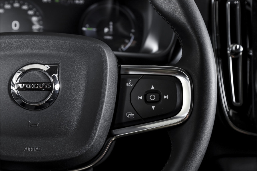 Volvo XC40 1.5 T4 Recharge Inscription Expression | Elek.Trekhaak | Dig.Cockpit | Adapt. Cruise | Haman/Kardon | Stoel-+Stuurverw. | Camera | NAV + App.Connect | Auto.Airco | LM 18" | 2814