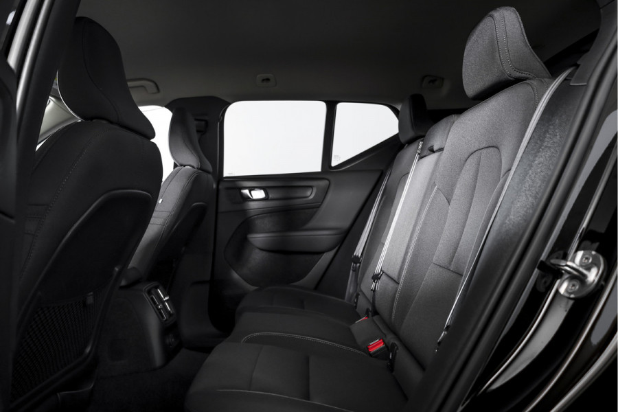 Volvo XC40 1.5 T4 Recharge Inscription Expression | Elek.Trekhaak | Dig.Cockpit | Adapt. Cruise | Haman/Kardon | Stoel-+Stuurverw. | Camera | NAV + App.Connect | Auto.Airco | LM 18" | 2814