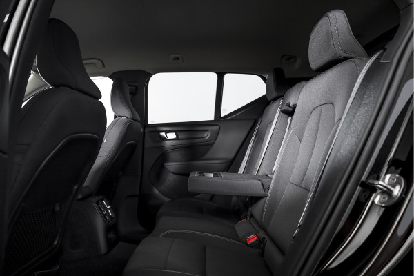 Volvo XC40 1.5 T4 Recharge Inscription Expression | Elek.Trekhaak | Dig.Cockpit | Adapt. Cruise | Haman/Kardon | Stoel-+Stuurverw. | Camera | NAV + App.Connect | Auto.Airco | LM 18" | 2814