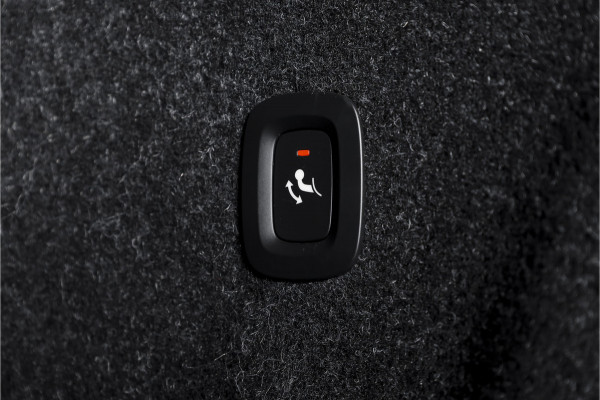 Volvo XC40 1.5 T4 Recharge Inscription Expression | Elek.Trekhaak | Dig.Cockpit | Adapt. Cruise | Haman/Kardon | Stoel-+Stuurverw. | Camera | NAV + App.Connect | Auto.Airco | LM 18" | 2814