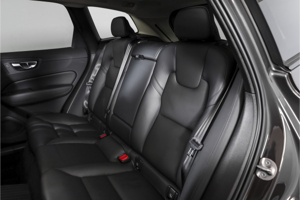 Volvo XC60 2.0 T6 Plug-in hybrid AWD Plus Dark | S/K-Panodak | Dig. Cockpit | Adapt. Cruise | Harman/Kardon | Memory Stoelen | Elek. Klep | Stoel-+stuurverw. | 360 Camera | NAV+App. Connect | LM 19" | 4815