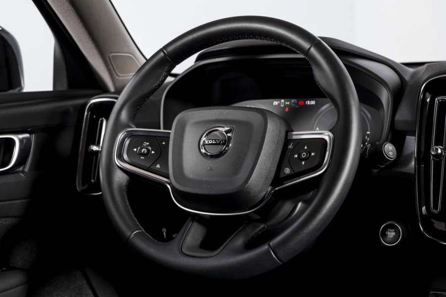 Volvo XC40 1.5 T4 Recharge Inscription Expression | S/K-panodak | Dig. Cockpit | Cruise | Stoel-+Stuurverw. | PDC | Camera | NAV + App. Connect | ECC | Elek. Klep | LM 18" | 7239
