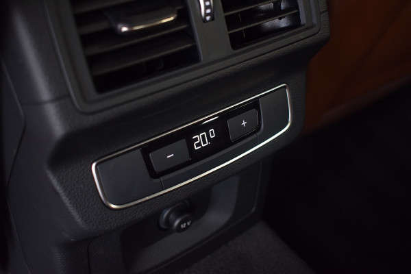 Audi Q5 Sportback 50 TFSI e 299pk S-line | Cognac leder | Luchtvering | Carbon | 22"