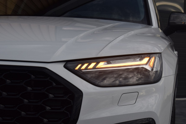 Audi Q5 Sportback 50 TFSI e 299pk S-line | Cognac leder | Luchtvering | Carbon | 22"