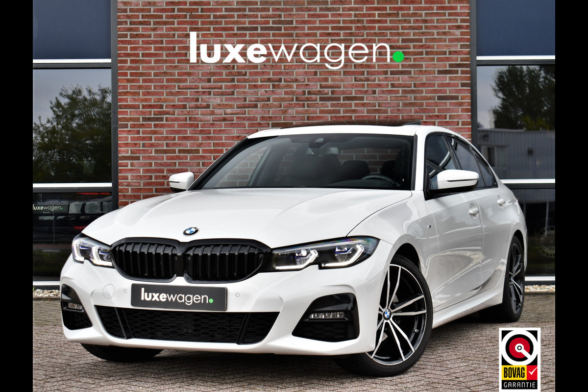 BMW 3-serie 320i M-Sport Pano 19inch Laser HiFi Shadowline