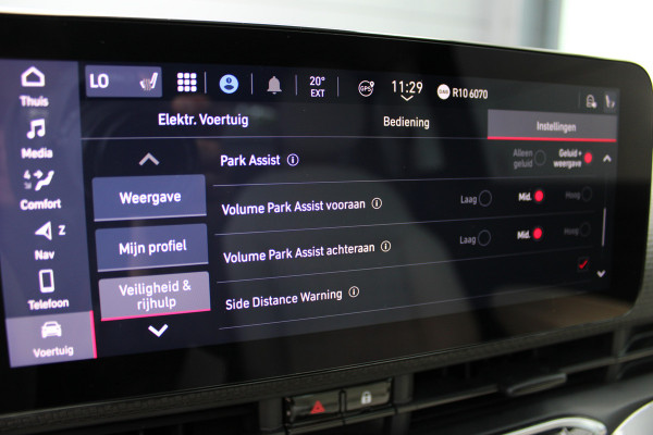 Fiat 500 3+1 La Prima 42 kWh | Leder | Camera | BLIS | Navigatie | Carplay