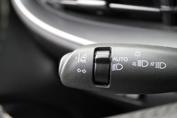 Fiat 500 3+1 La Prima 42 kWh | Leder | Camera | BLIS | Navigatie | Carplay