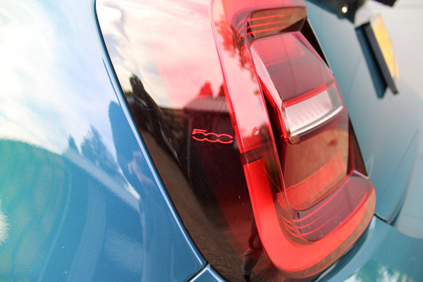 Fiat 500 3+1 La Prima 42 kWh | Leder | Camera | BLIS | Navigatie | Carplay