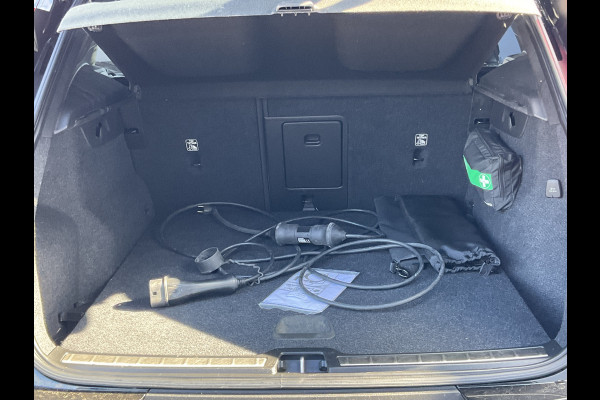 Volvo XC40 1.5 T5 262pk Recharge Inscription Carplay 360° Pano.dak Trekhaak
