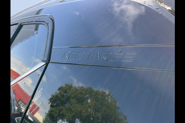 Volvo XC40 1.5 T5 262pk Recharge Inscription Carplay 360° Pano.dak Trekhaak