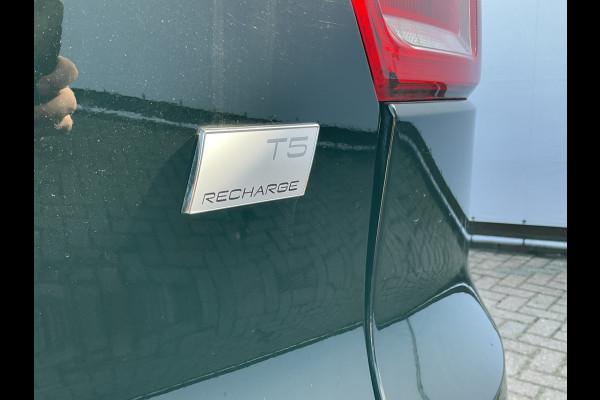 Volvo XC40 1.5 T5 262pk Recharge Inscription Carplay 360° Pano.dak Trekhaak