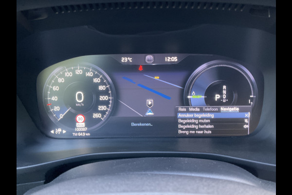 Volvo XC40 1.5 T5 262pk Recharge Inscription Carplay 360° Pano.dak Trekhaak