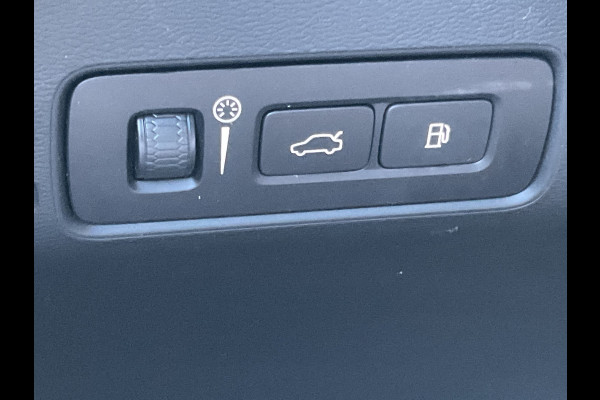 Volvo XC40 1.5 T5 262pk Recharge Inscription Carplay 360° Pano.dak Trekhaak