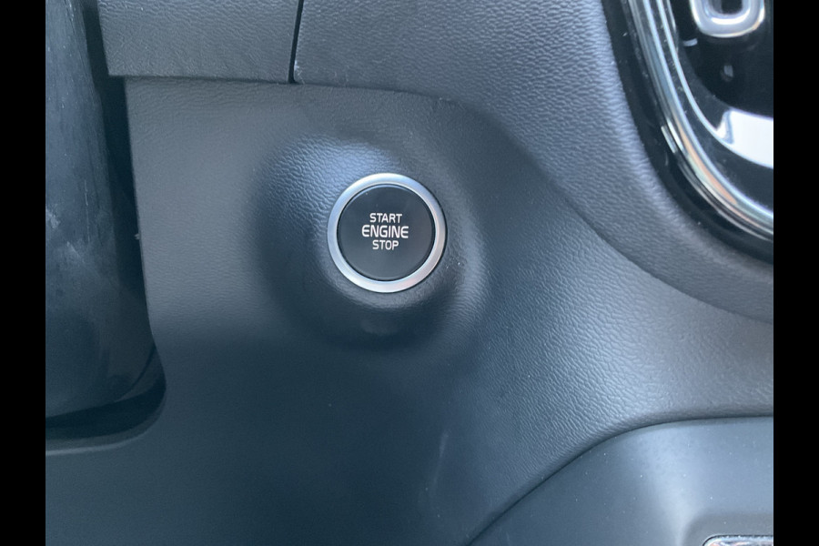 Volvo XC40 1.5 T5 262pk Recharge Inscription Carplay 360° Pano.dak Trekhaak