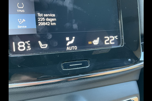 Volvo XC40 1.5 T5 262pk Recharge Inscription Carplay 360° Pano.dak Trekhaak