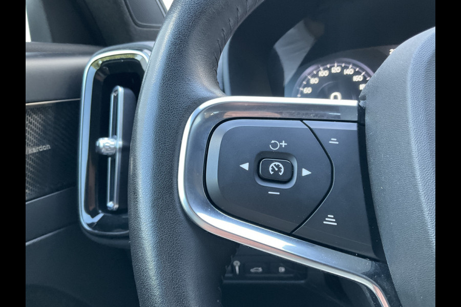 Volvo XC40 1.5 T5 262pk Recharge Inscription Carplay 360° Pano.dak Trekhaak
