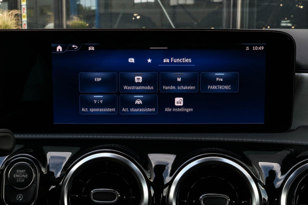 Mercedes-Benz A-Klasse 180 Luxury Line - MULTIBEAM LED - CAMERA - ACC - A180