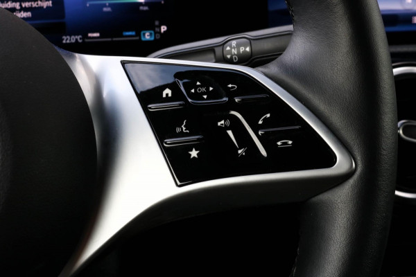 Mercedes-Benz A-Klasse 180 Luxury Line - MULTIBEAM LED - CAMERA - ACC - A180