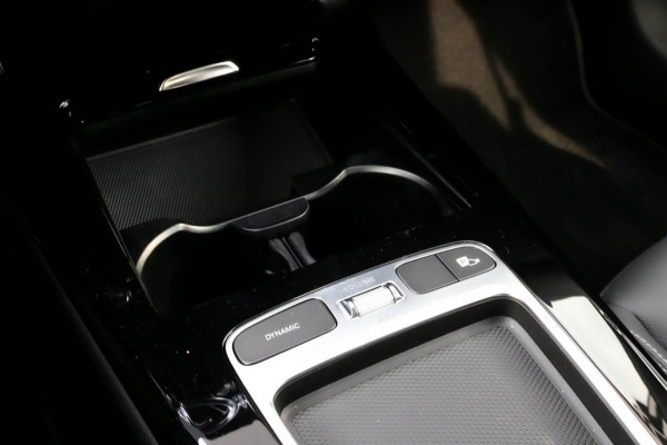 Mercedes-Benz A-Klasse 180 Luxury Line - MULTIBEAM LED - CAMERA - ACC - A180