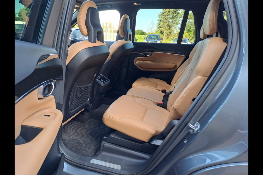 Volvo XC90 2.0 T6 AWD Momentum  | Pano | Leder | Elektr. Trekhaak | 7 Zitplaatsen | 1e eigenaar | Memory |